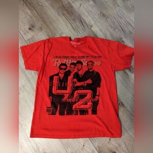 U2 band t-shirt
